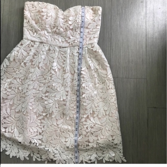 MODCLOTH MINUET LACE STRAPLESS DRESS - Picture 2 of 8